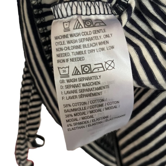 AnyBody ~ Women's Navy and White Striped Cinched Hem Long Sleeve Top Size 3X - Picture 4 of 5